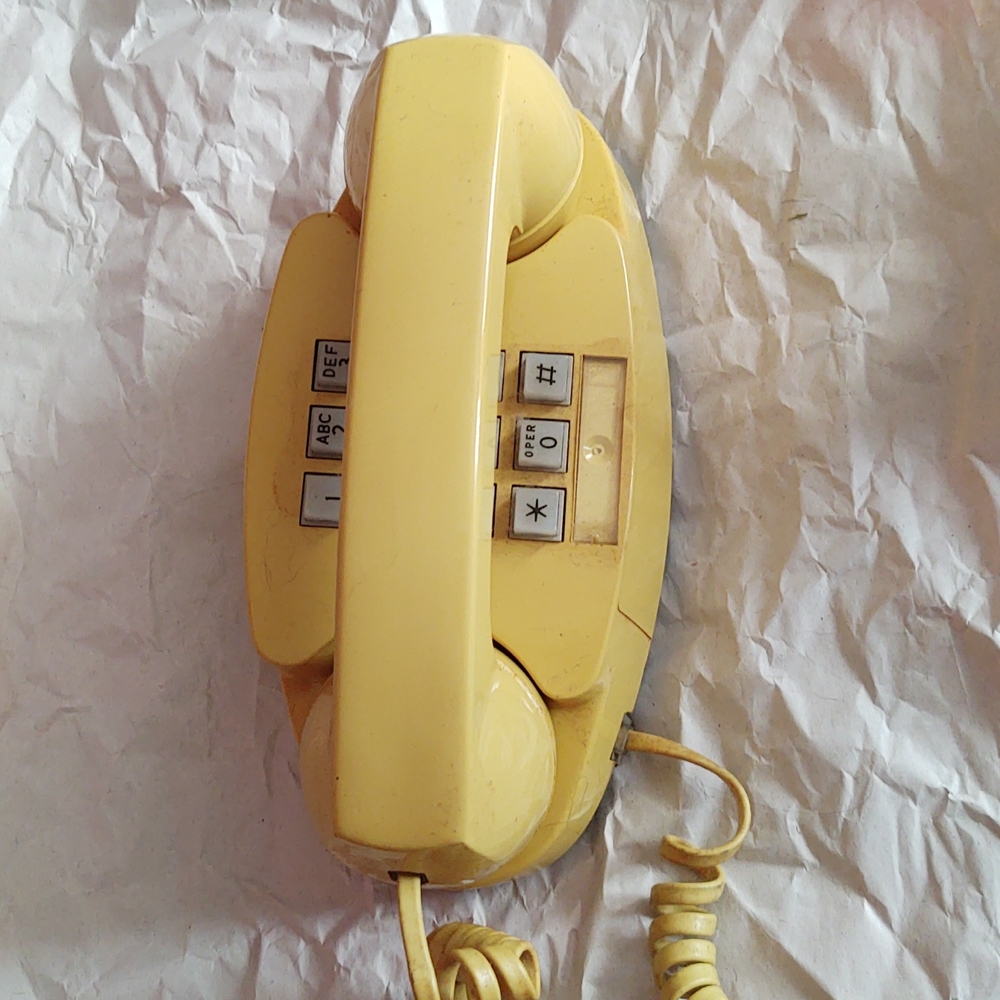 Princess phone Gold
